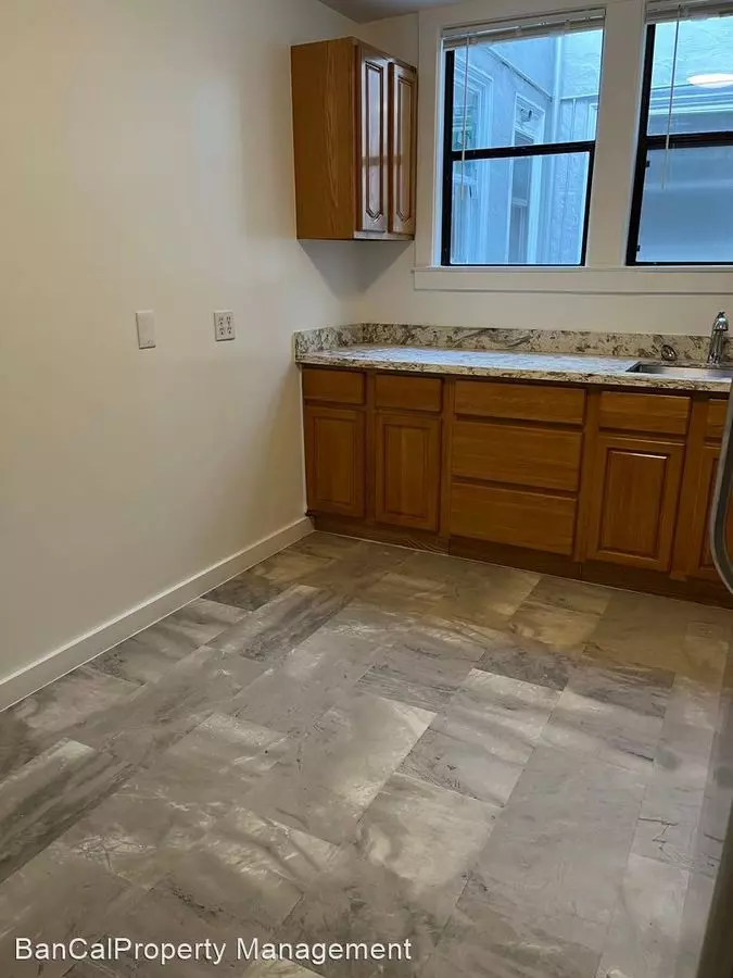 3 Beds • 1 Bath 2 floor plan