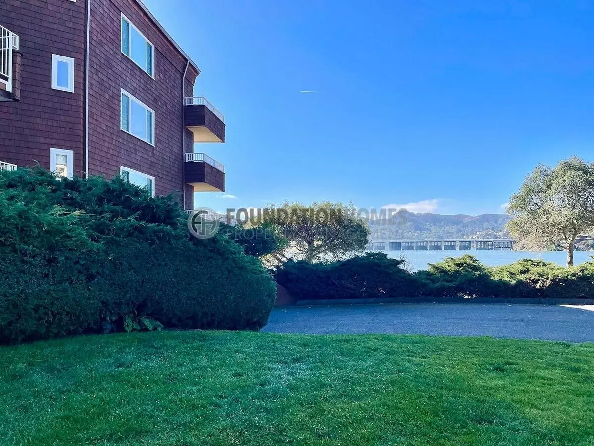 1 Bed • 1 Bath - floor plan