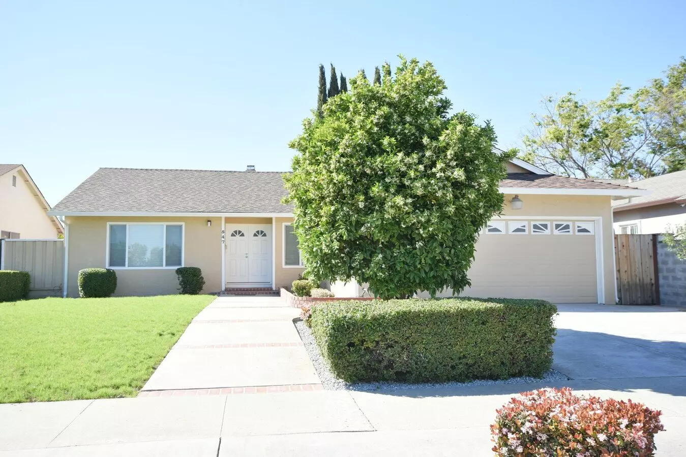 4 Beds • 2 Bath floor plan