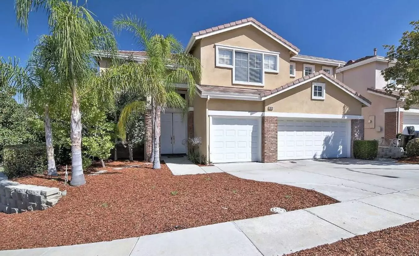 5 Beds • 3 Bath floor plan