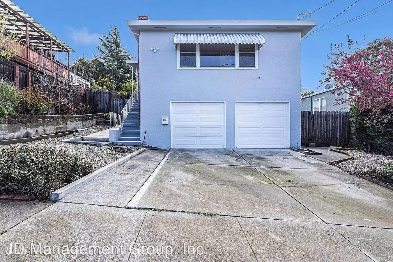 3 Beds • 2 Bath floor plan