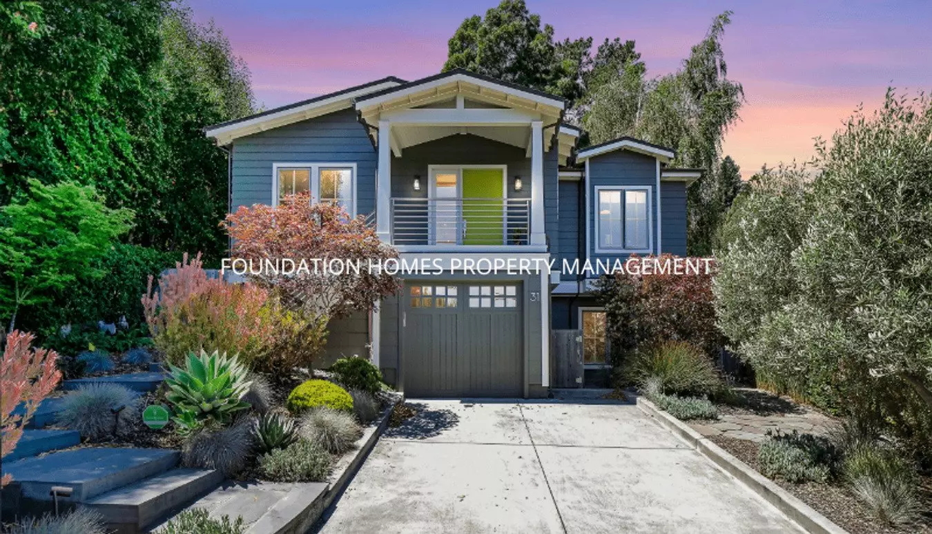 4 Beds • 3 Bath - floor plan