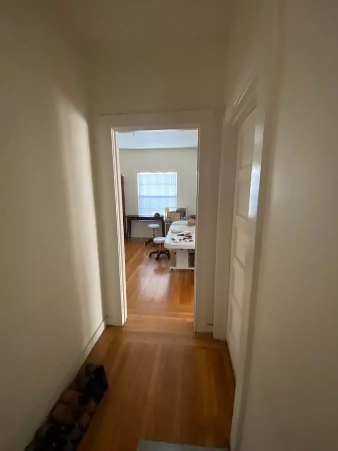 2 Beds • 1 Bath 1411-2 floor plan