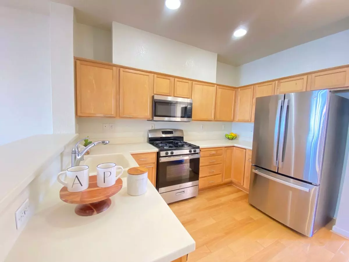 3 Beds • 3 Bath - floor plan