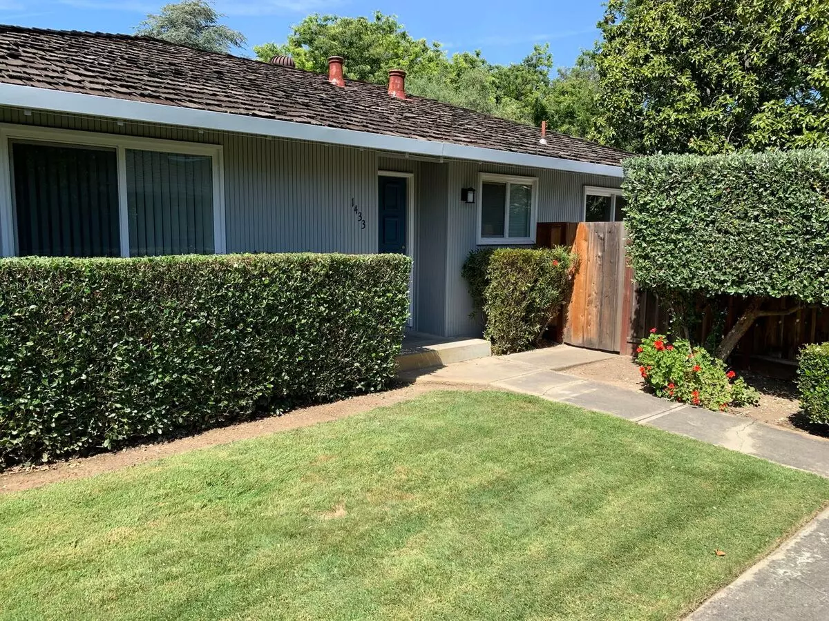 2 Beds • 2 Bath 1 floor plan