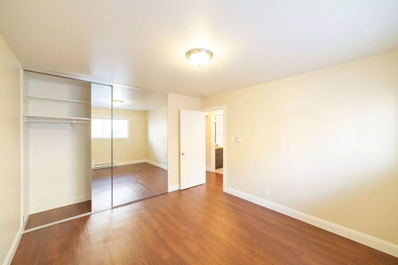 2 Beds • 1 Bath floor plan