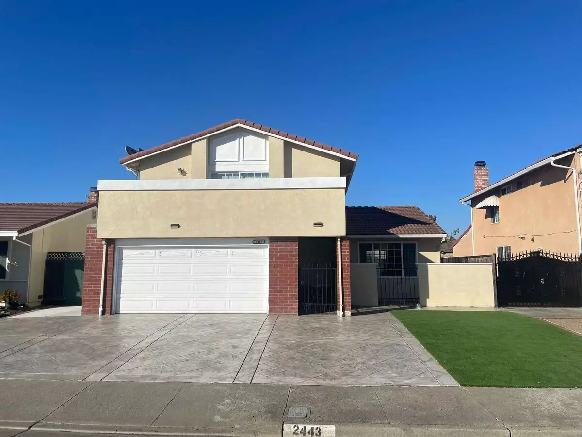 4 Beds • 2 Bath floor plan