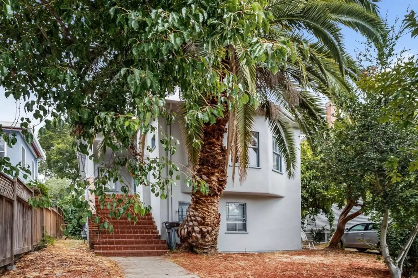 2 Beds • 1 Bath floor plan