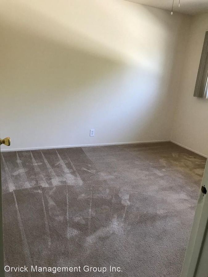 1 Bed • 1 Bath 5 floor plan
