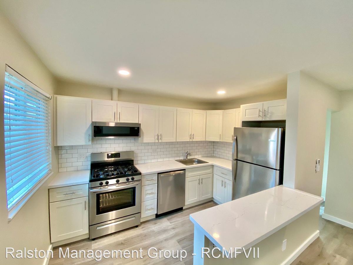 1 Bed • 1 Bath 52 floor plan