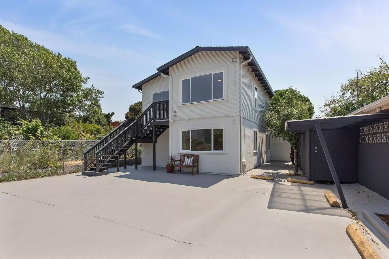 3 Beds • 1 Bath - floor plan