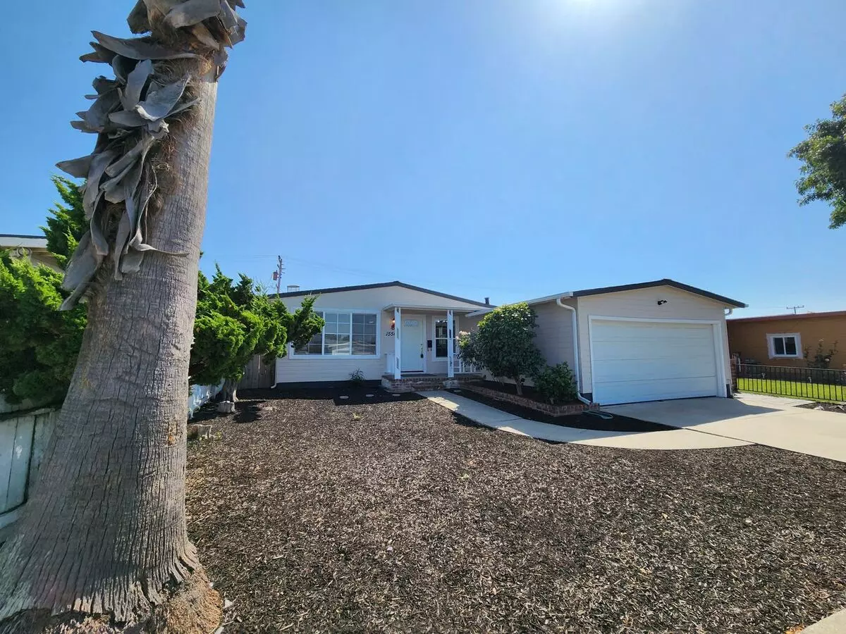 3 Beds • 2 Bath floor plan