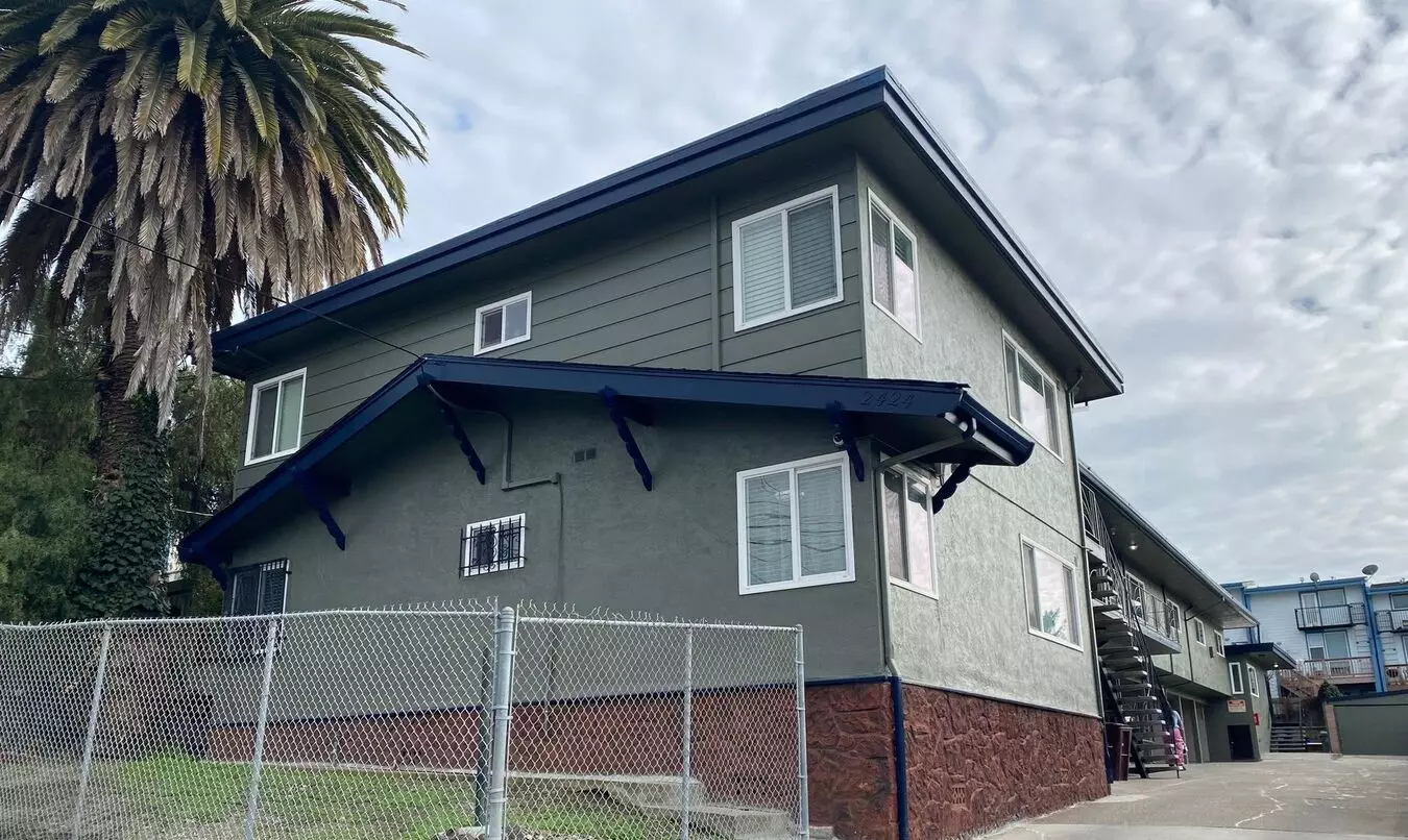 3 Beds • 1 Bath 5 floor plan