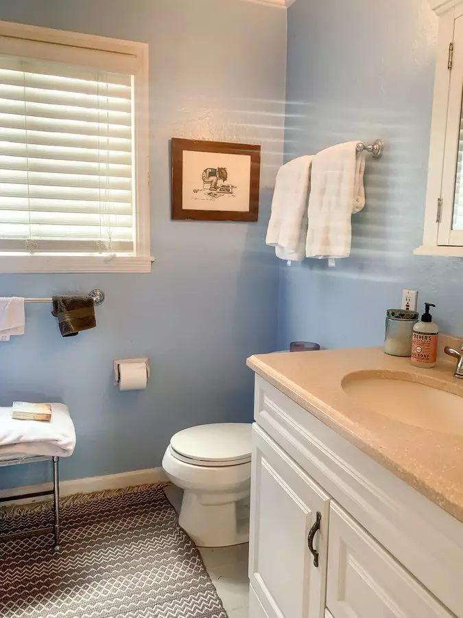 2 Beds • 1 Bath floor plan