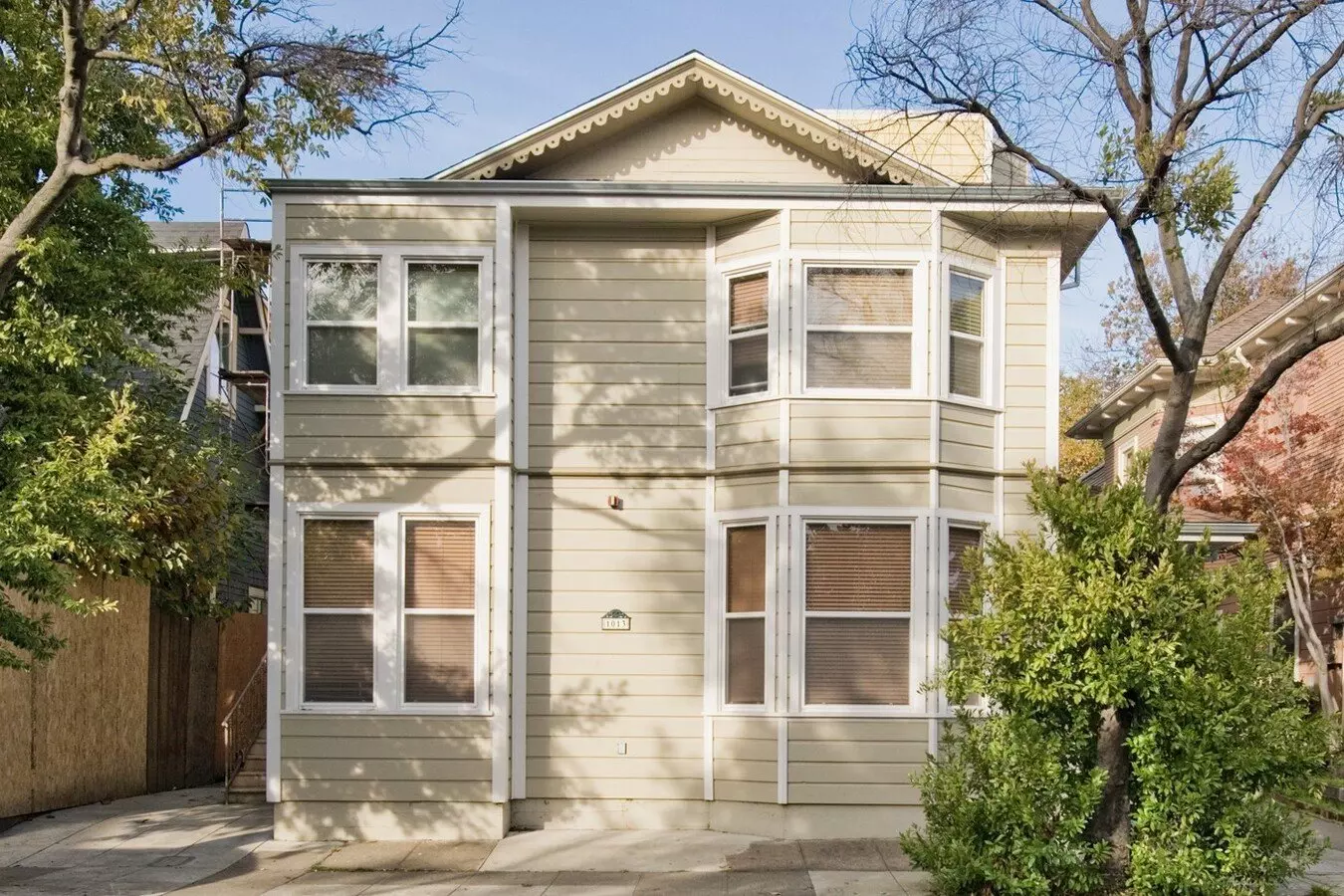 2 Beds • 1 Bath 1 floor plan