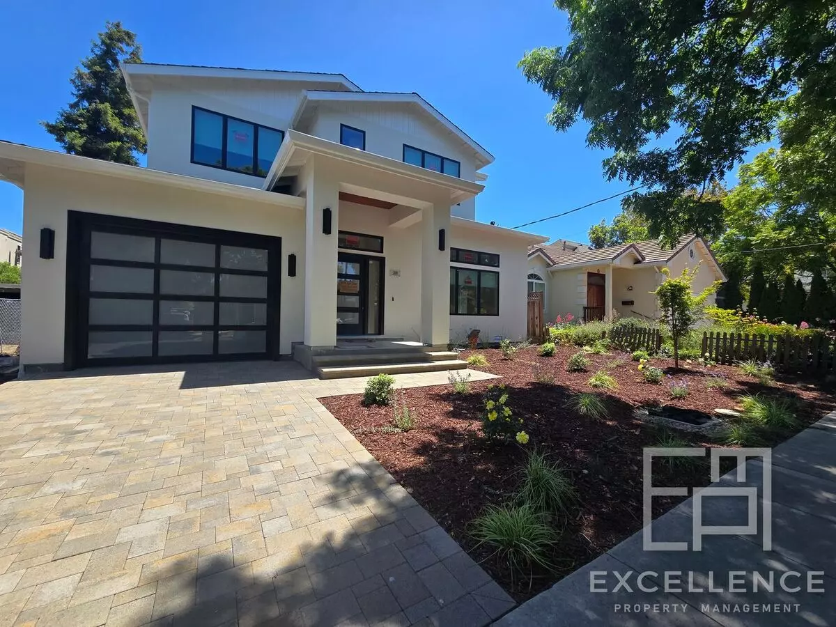 5 Beds • 5 Bath - floor plan