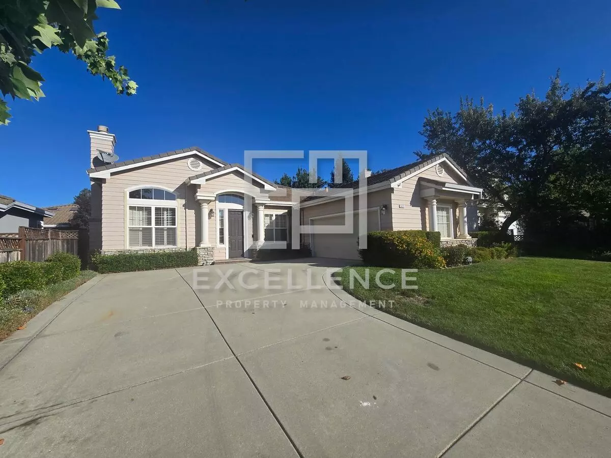 4 Beds • 2 Bath - floor plan