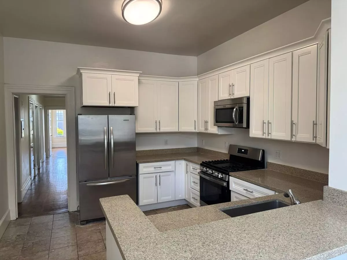 3 Beds • 2 Bath floor plan