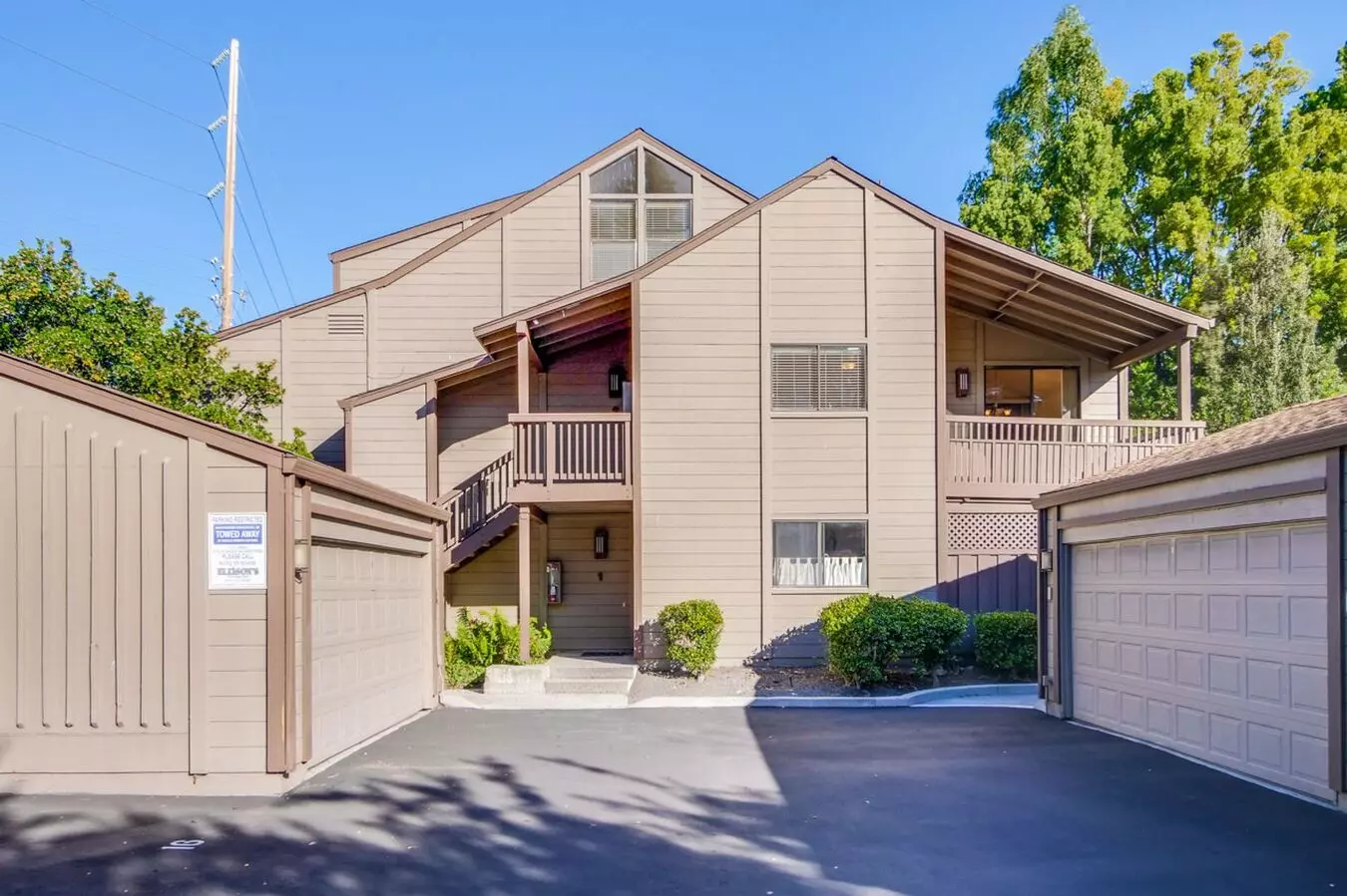 3 Beds • 3 Bath 2 floor plan
