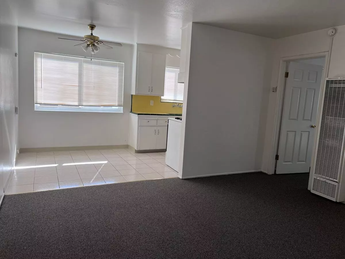 1 Bed • 1 Bath 3 floor plan