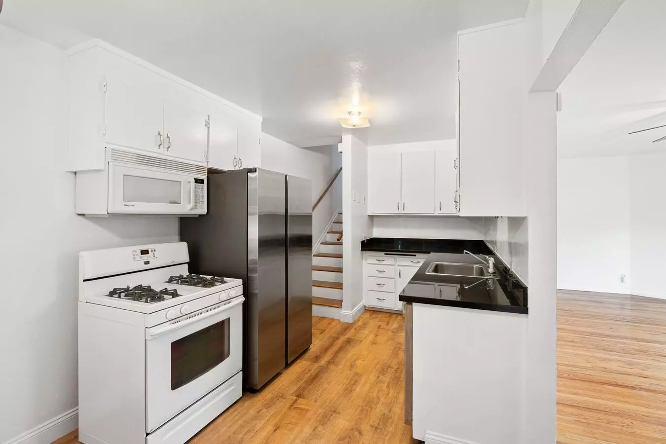 2 Beds • 1 Bath floor plan