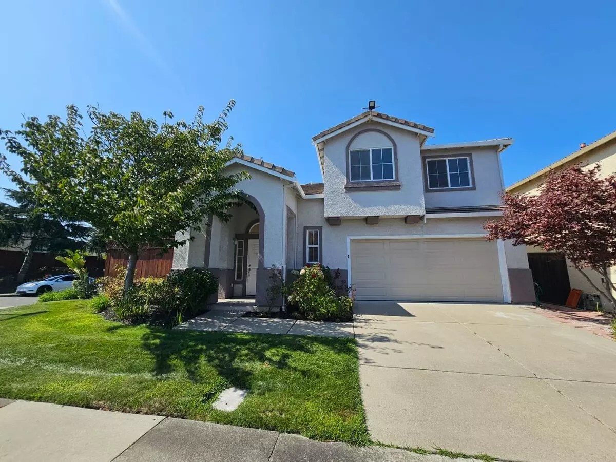 4 Beds • 2 Bath floor plan
