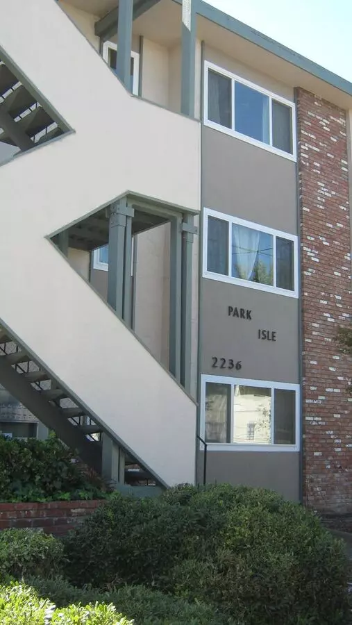 2 Beds, 1 Bath Model floor plan
