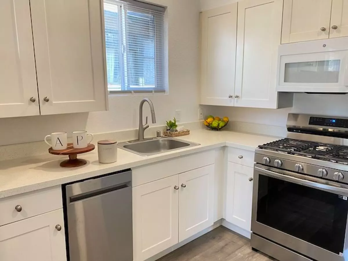 3 Beds • 1 Bath floor plan