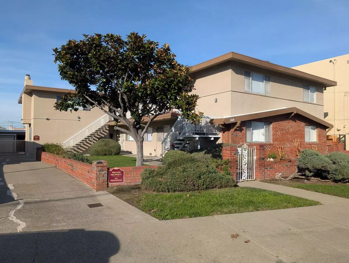 2 Beds • 1 Bath 2 floor plan