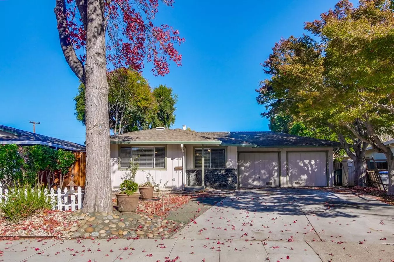 2 Beds • 2 Bath floor plan
