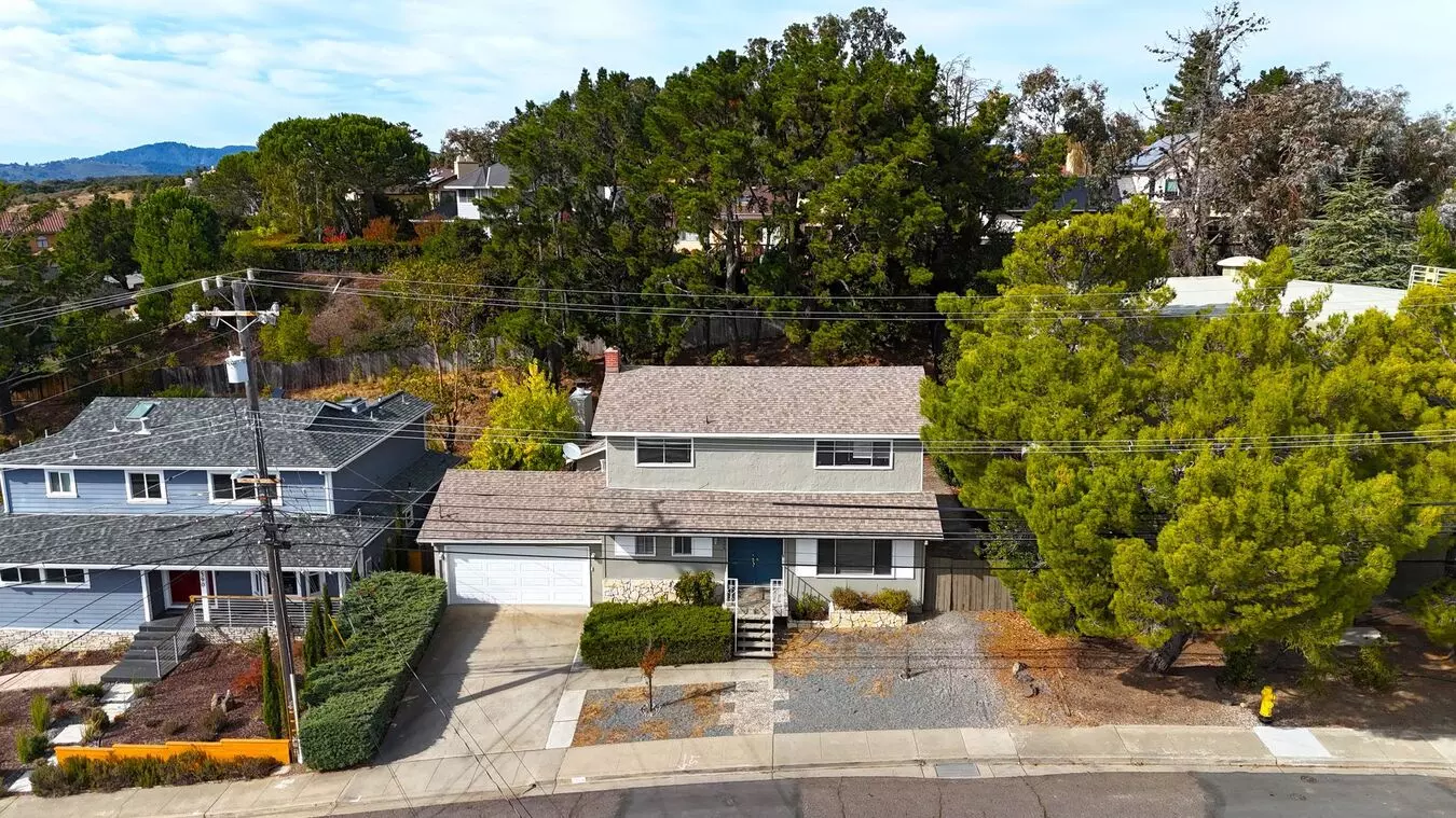 4 Beds • 3 Bath - floor plan