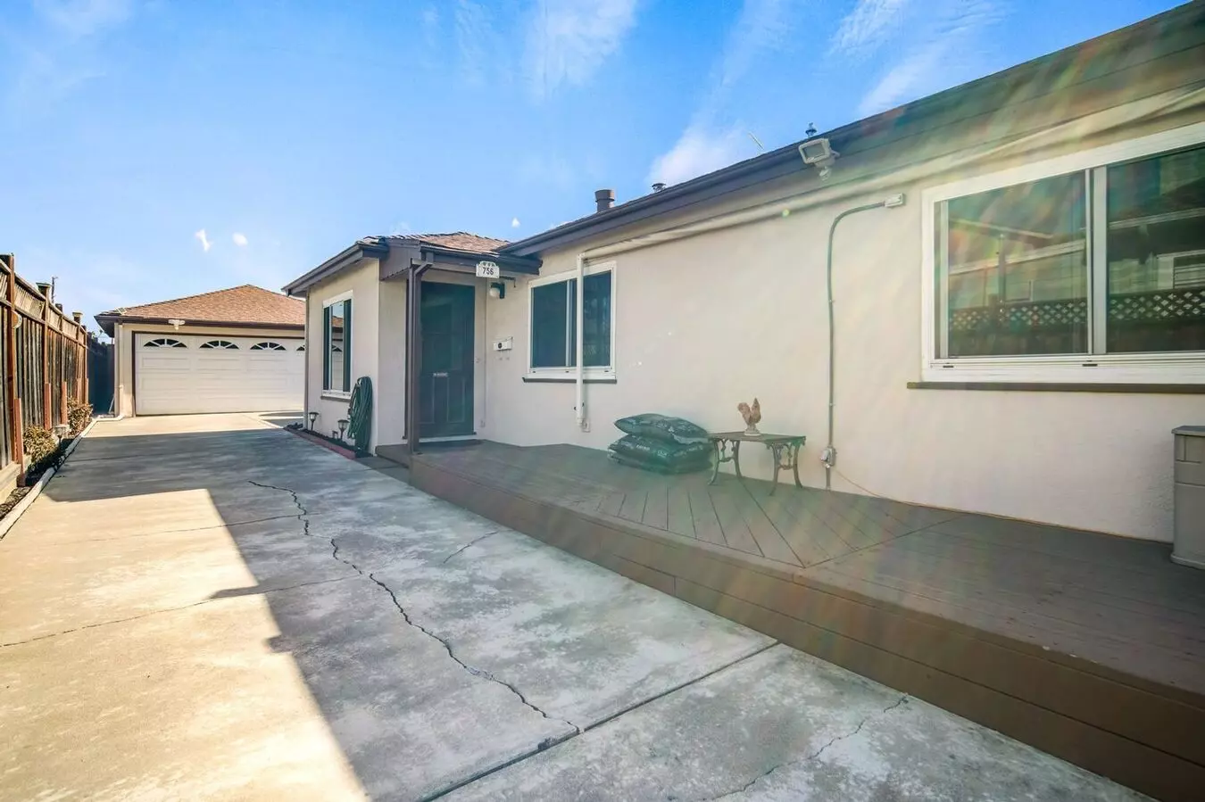2 Beds • 1 Bath floor plan