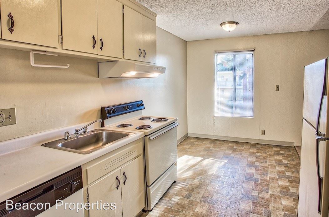 2 Beds • 1 Bath 201 floor plan