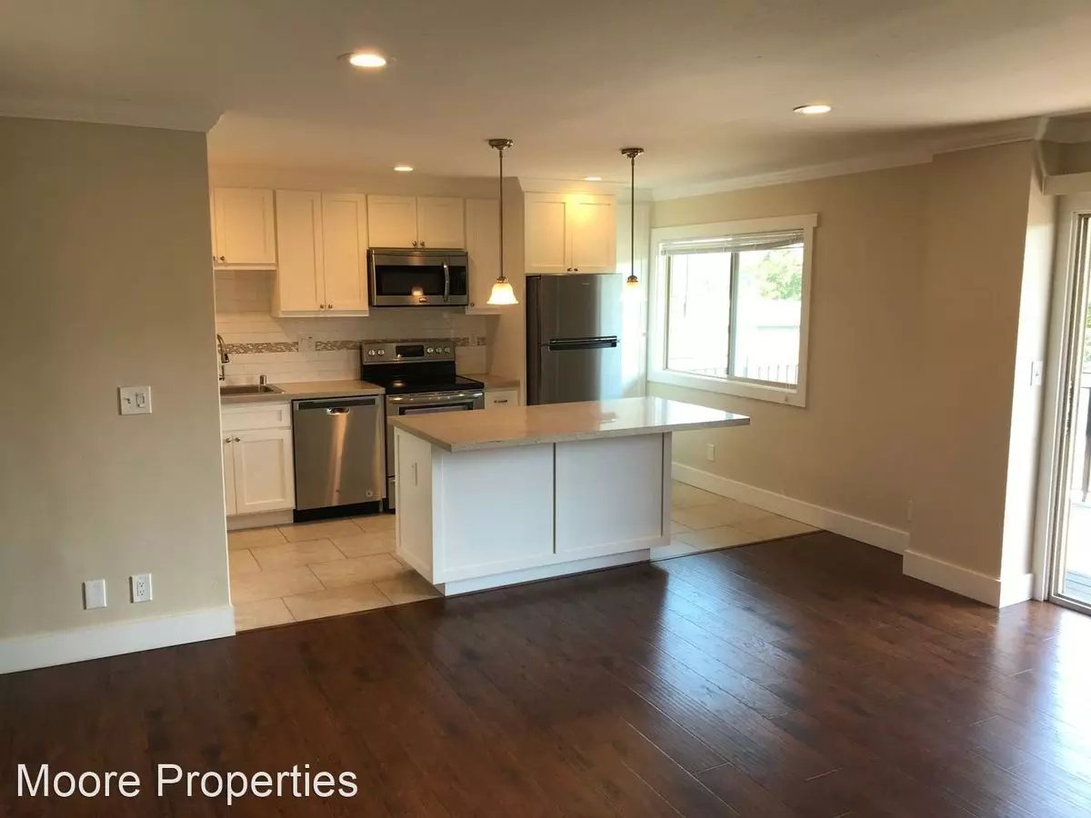2 Beds • 1 Bath floor plan