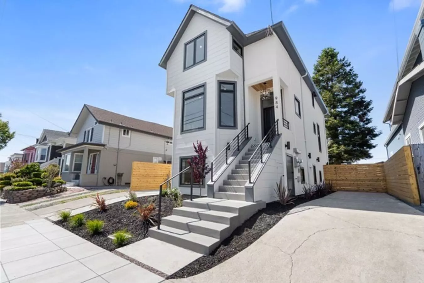 3 Beds • 2 Bath floor plan