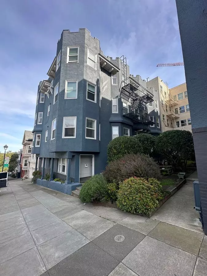 1 Bed • 1 Bath 2 floor plan