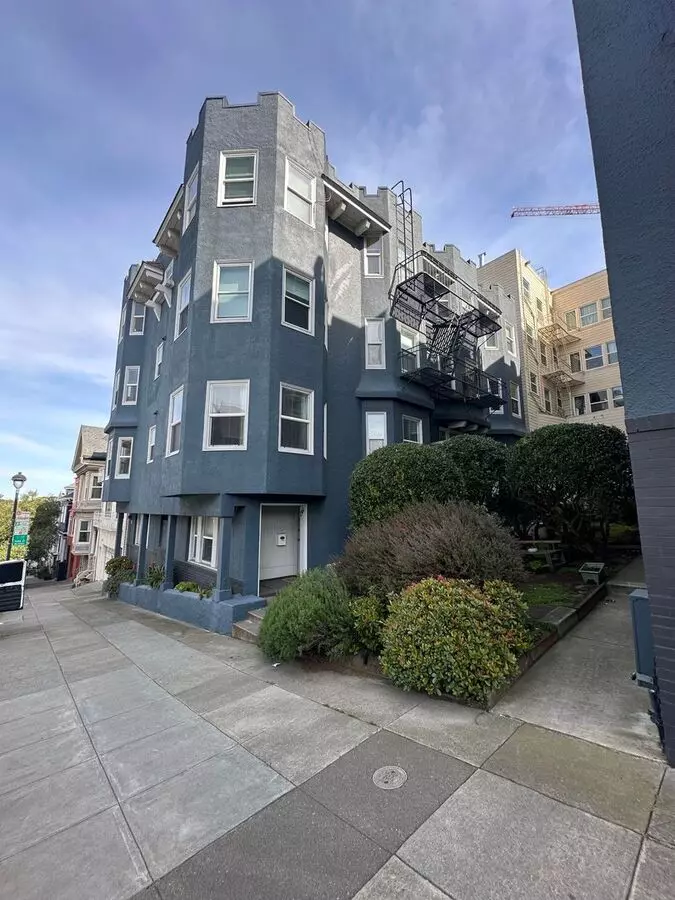 2 Beds • 1 Bath 1 floor plan
