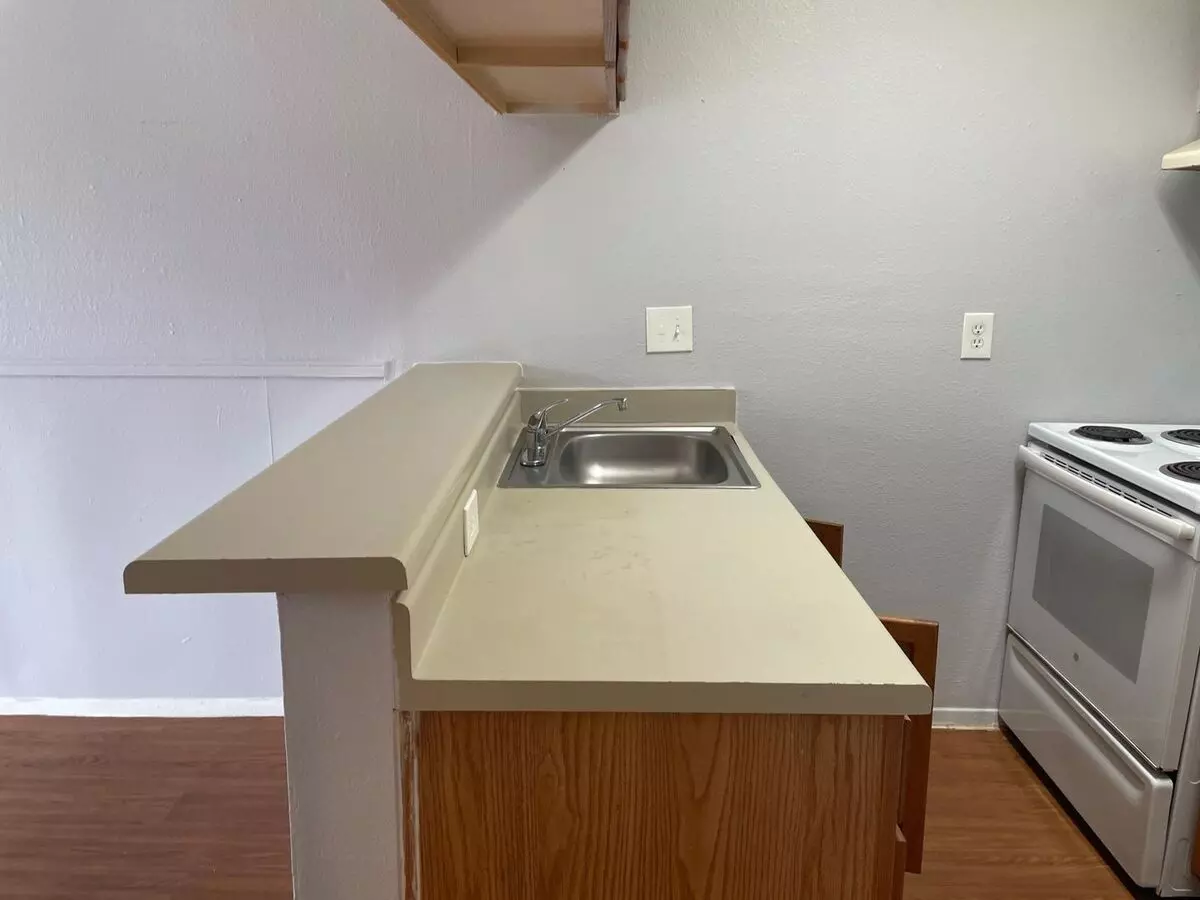 1 Bed • 1 Bath 102 floor plan