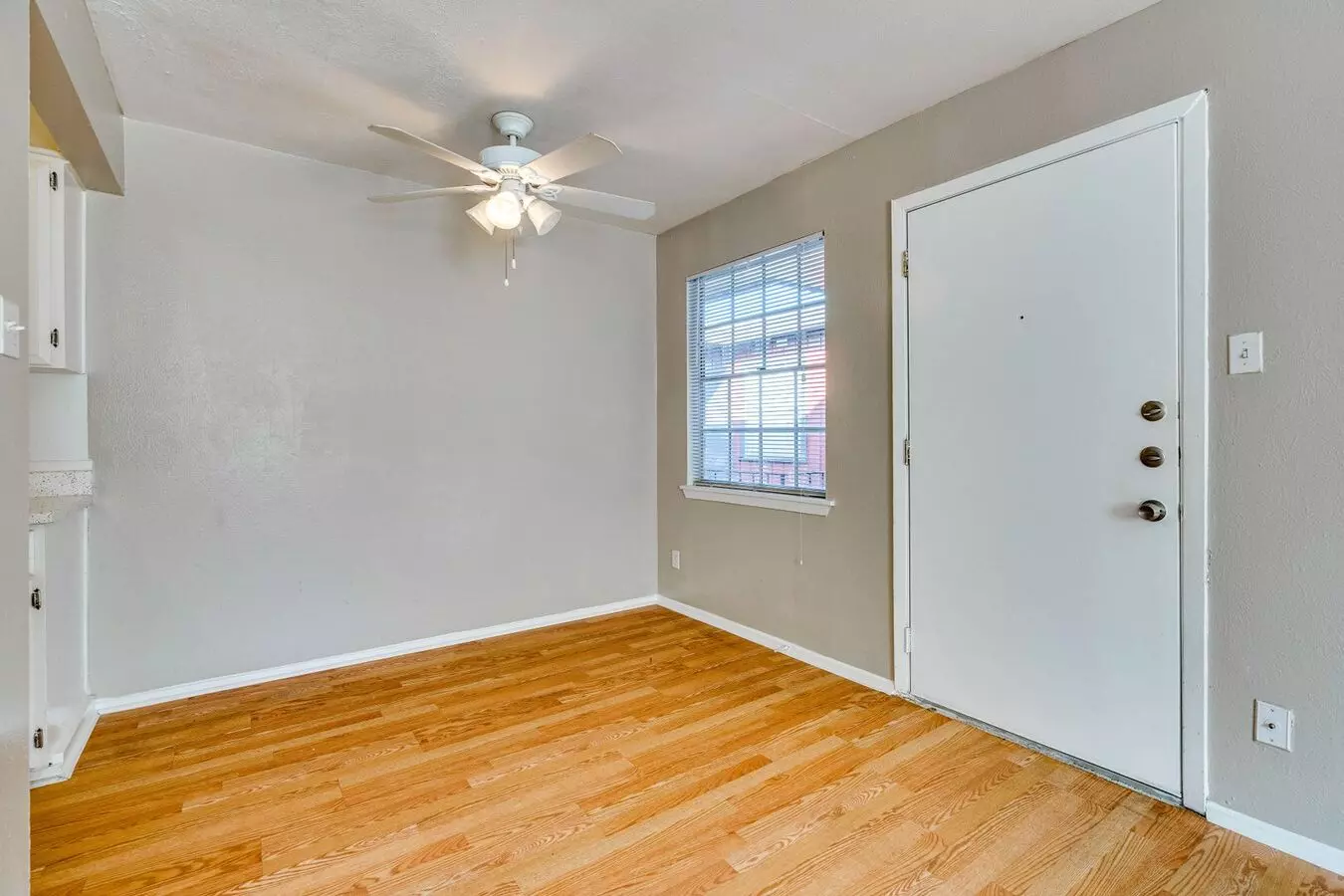 2 Beds • 1 Bath floor plan