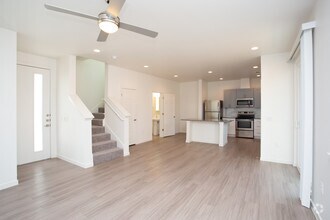 58-B2 9005-064 floor plan