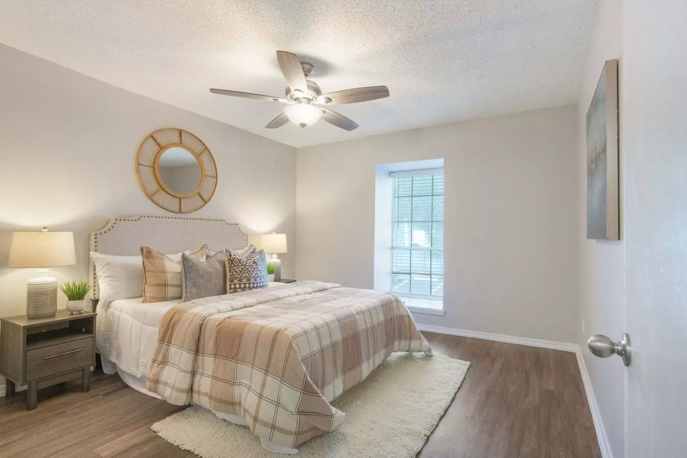 1 Bed • 1 Bath 5-221 floor plan