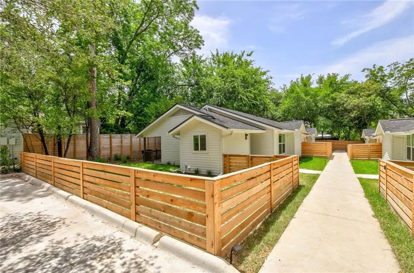 3 Beds • 3 Bath A floor plan