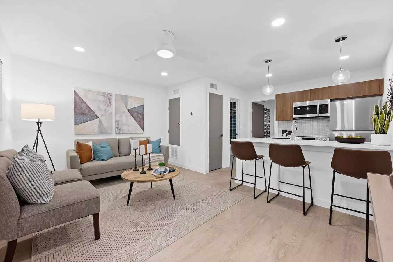 1 Bed • 1 Bath 211 floor plan