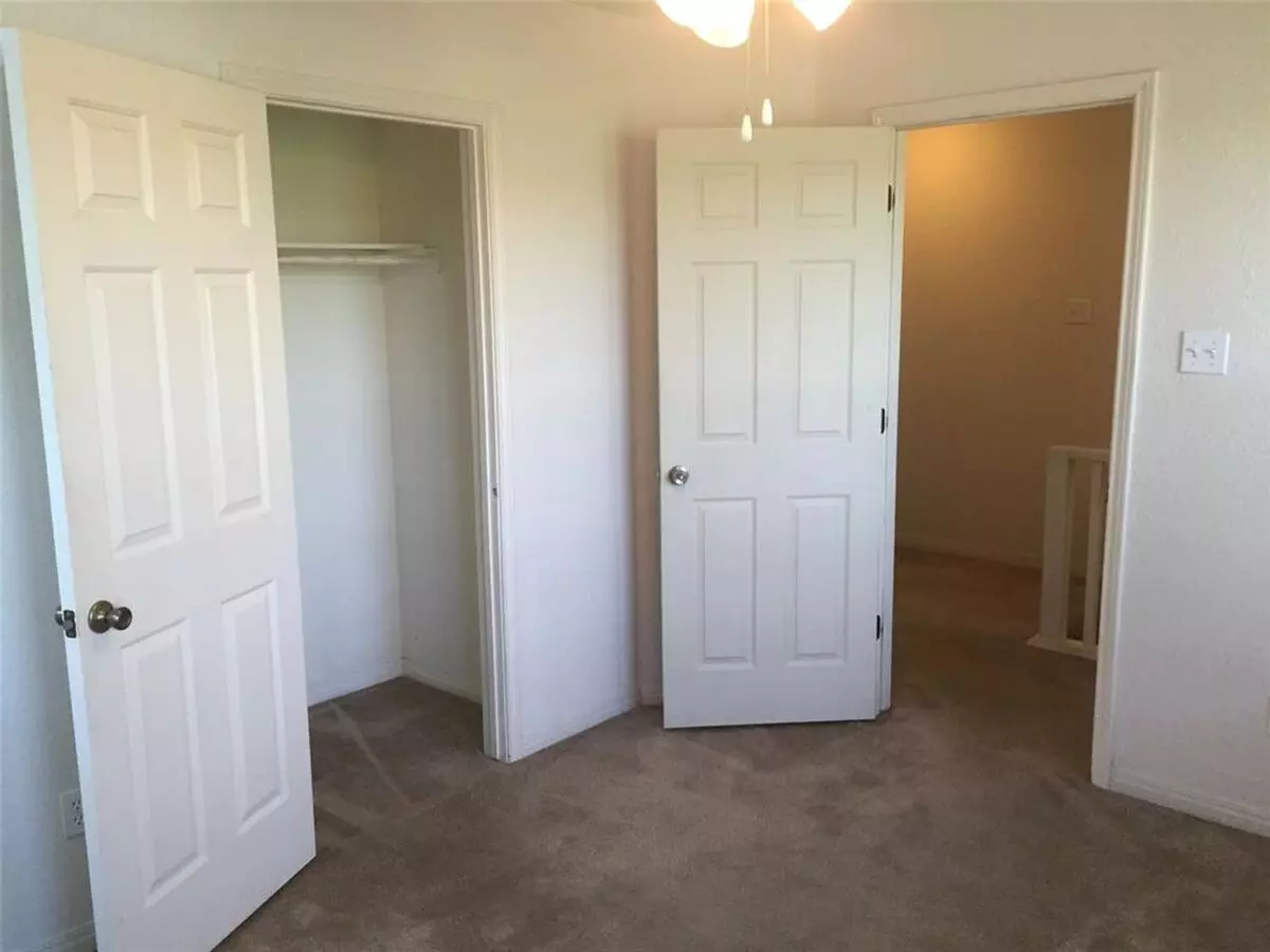 3BR/2BA B floor plan