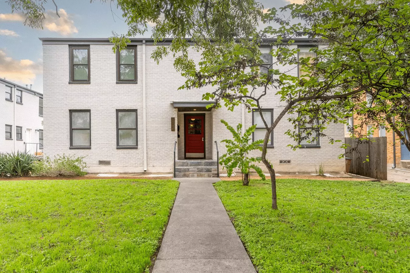 2 Beds, 1 Bath Model floor plan