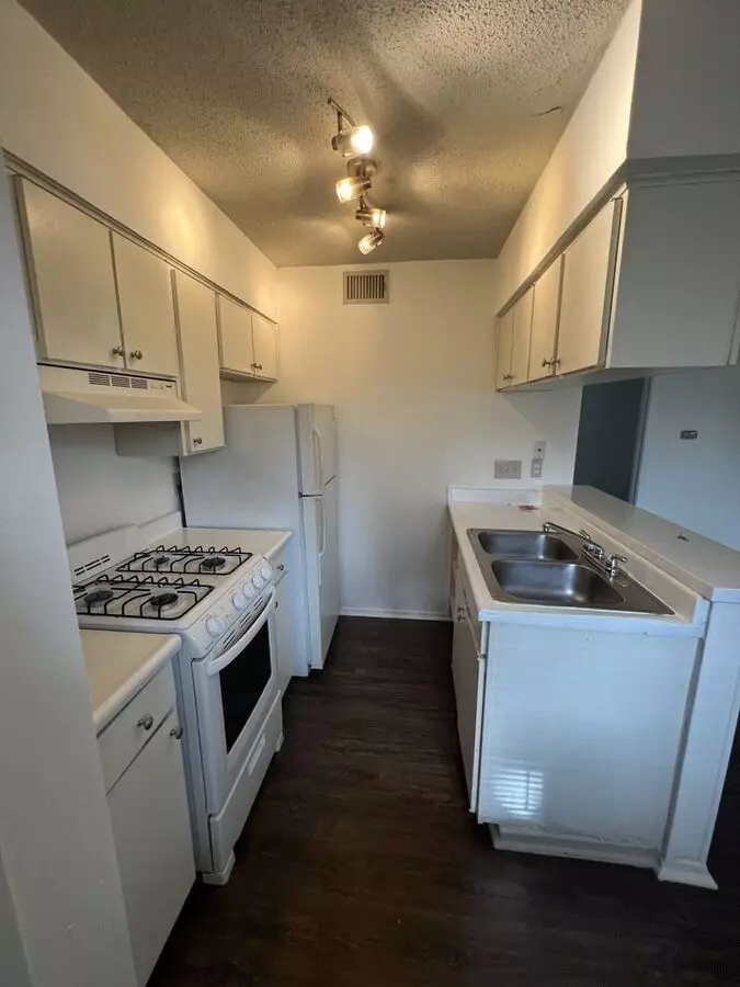 1 Bed • 1 Bath 104 floor plan