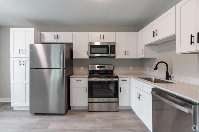 2BR/1.0BA 205 floor plan
