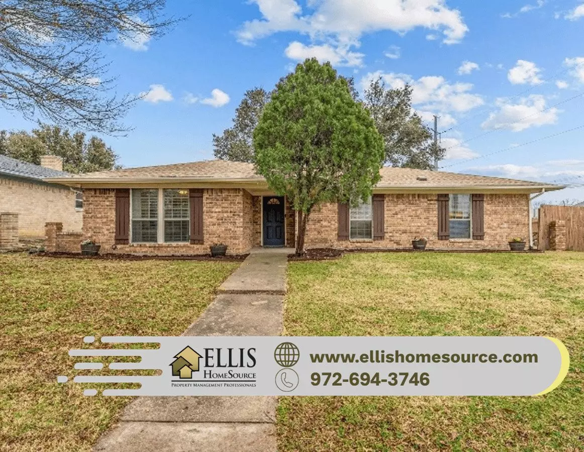 3 Beds • 2 Bath floor plan