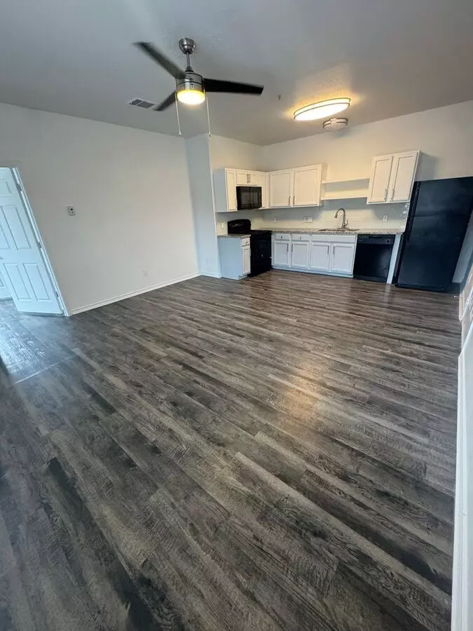 Village -  Winchester 2S-1107 floor plan
