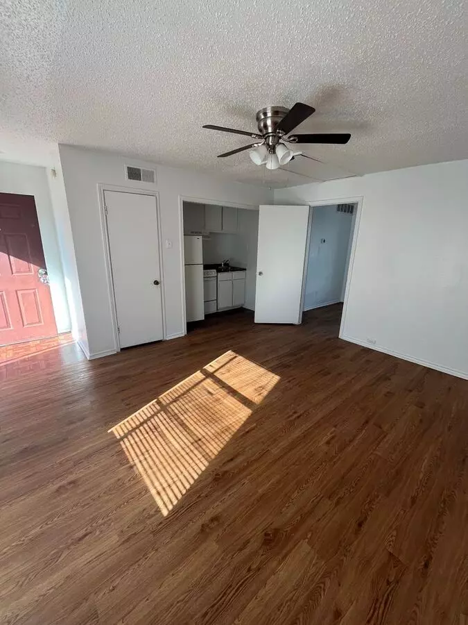 1 Bed • 1 Bath floor plan
